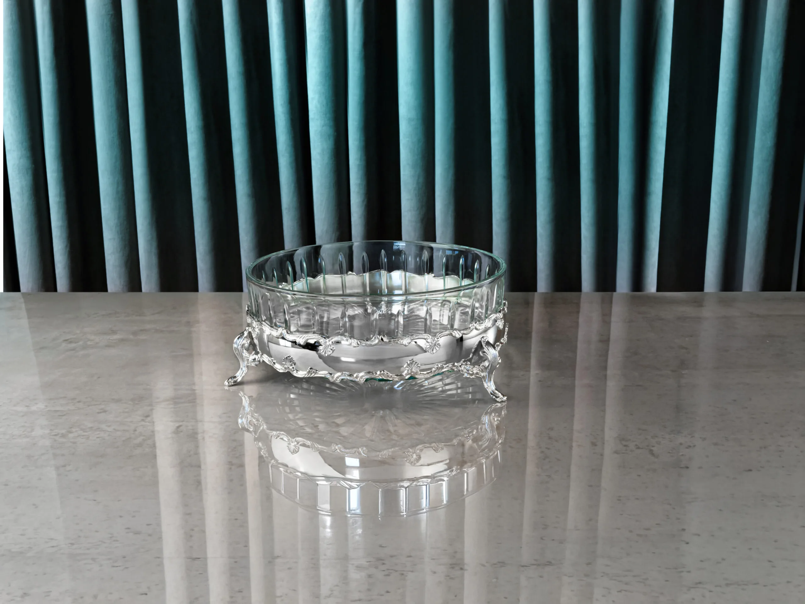 MİDYE BORDÜR 25 CM DİK KESME CAMLI SALATA KASESİ